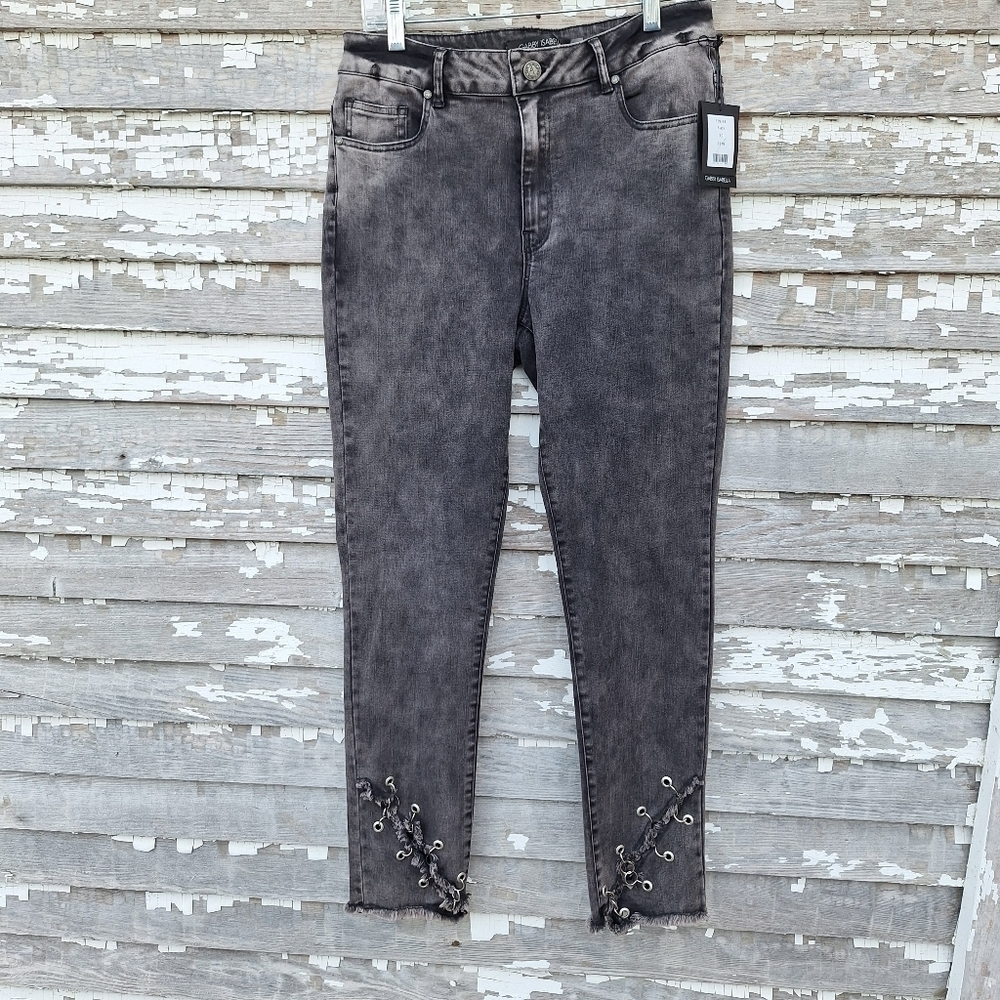 Gabby Isabella Jeans Nwt